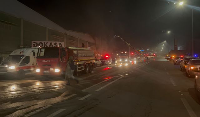 Ambalaj fabrikasında korkutan yangın