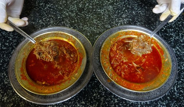 Beyran dünya lezzetlerini solladı