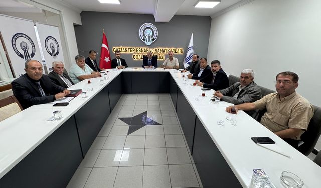 Esnaf odalarında seçim heyecanı