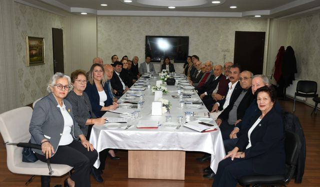 Kolej Vakfı’na atama