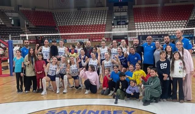 Merinos yeni yıla mutlu giriyor