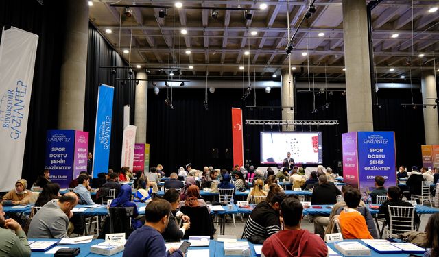 Öğretmenlere akıl ve zeka oyunları eğitimi