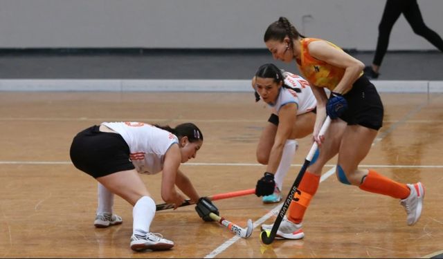 Salon Hokey'de 1. etap tamamlandı