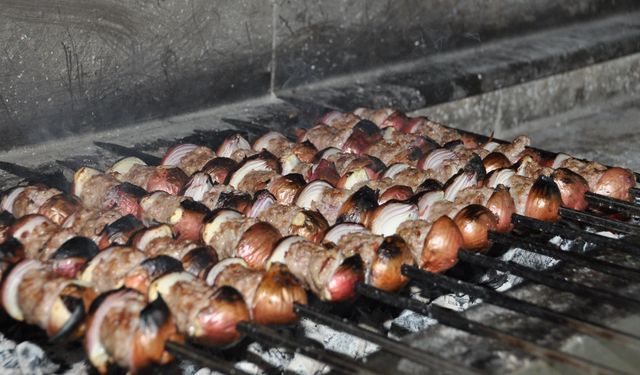Soğan kebabı sezonu açıldı