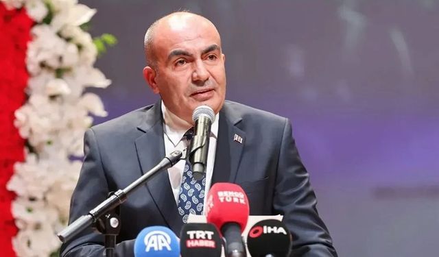 MHP’den bayrak tepkisi