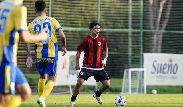 Taha'dan mutlusu yok