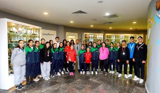 Büyükşehirli sporculardan 71 madalya