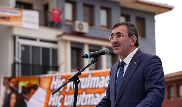 Cevdet Yılmaz'dan büyük takdir