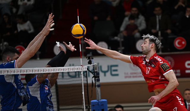 Efeler, sonunu getiremedi