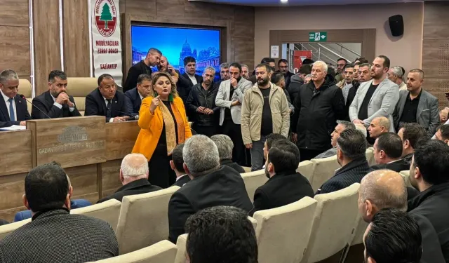 Mobilyacılarda çekişmeli seçim