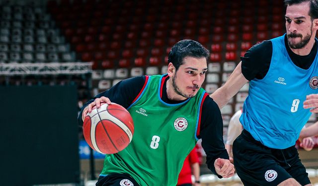 Lider Gaziantep sahneye çıkıyor