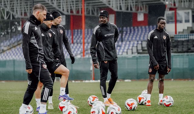 Burak Yılmaz’dan Trabzon uyarısı