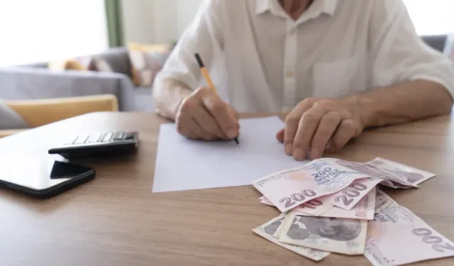Açlık sınırı maaşı ezdi geçti