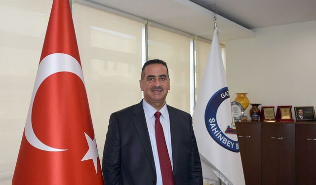Cuma Güzel gururlu