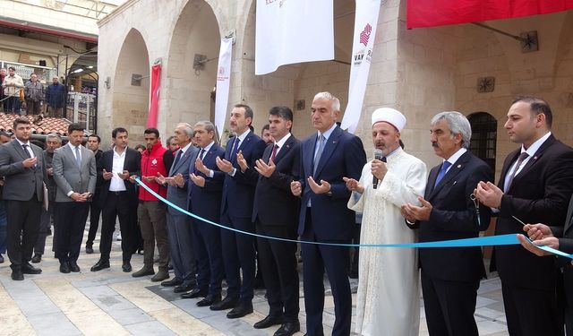 Vakıf eserleri ibadete açıldı