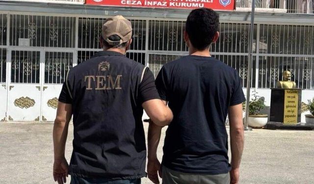 Aranan FETÖ firarisi yakalandı