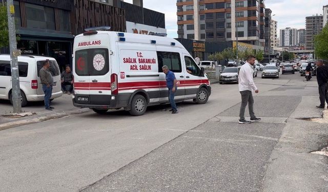 Cam silerken düştü