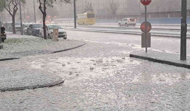 Gaziantep’te bir anda herkes kaçacak yer aradı