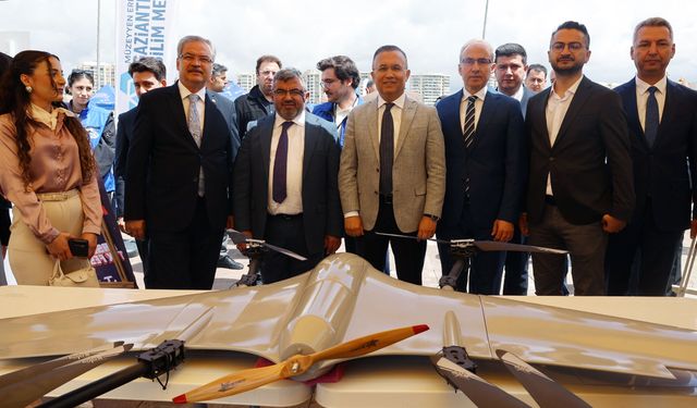 Genç dehalar projeleriyle büyüledi