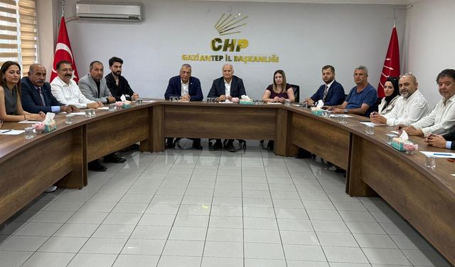 CHP ilk toplantısını yaptı