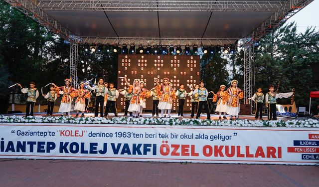 Dansın Renkleri alkışlandı