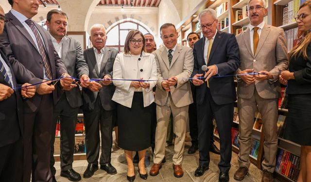 Bu kitabevi çok özel