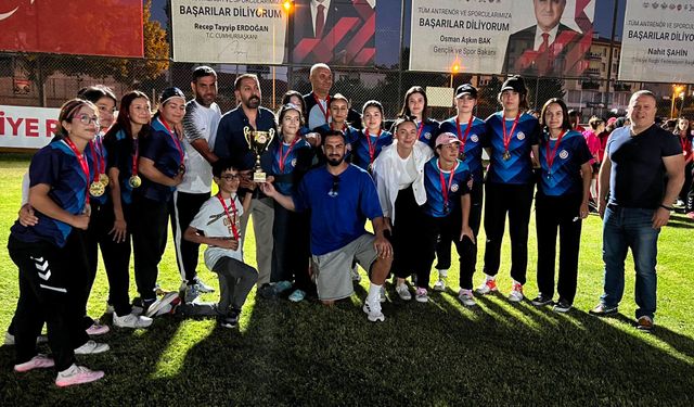 Nizip Spor Lisesi Türkiye şampiyonu