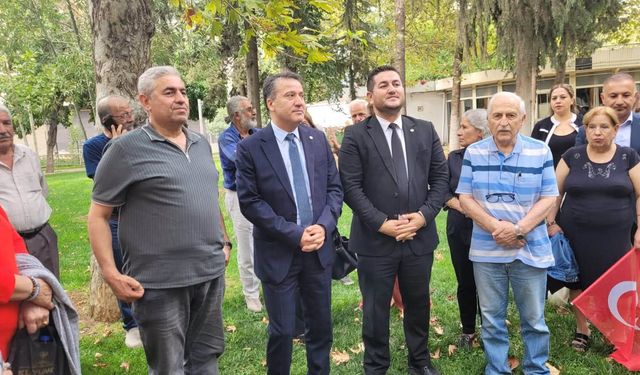 Yıllar sonra ilk kez Yeni Partililer gitti