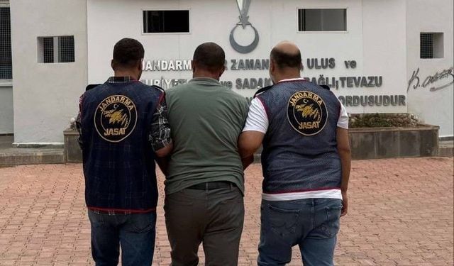 27 yıl cezayla aranıyordu