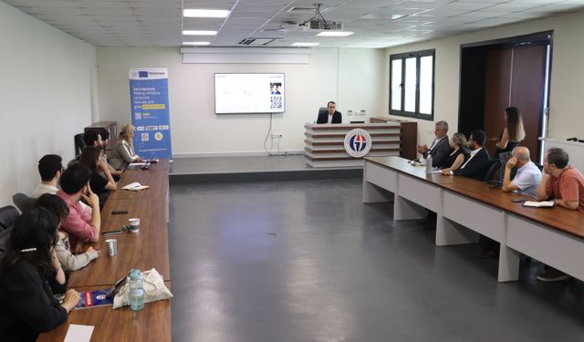 Hukuk öğrencileri bilgilendi