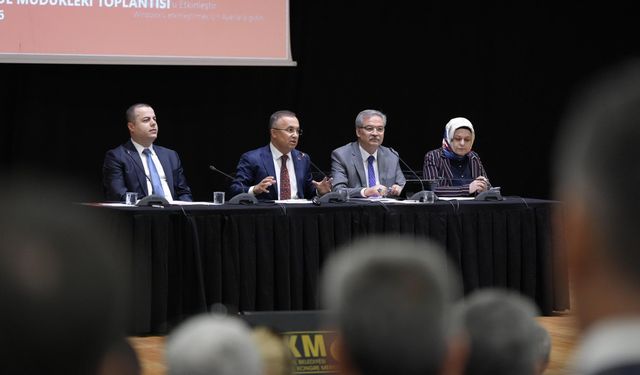 Vali Çeber'den eğitimcilere nasihat