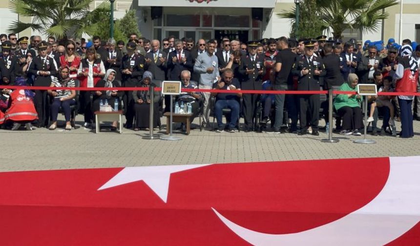 Şehit Hasan Bozkurt için Osmaniye'de tören düzenlendi