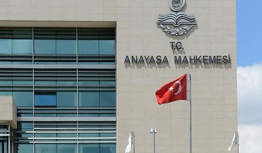 AYM’den emsal olacak nafaka kararı