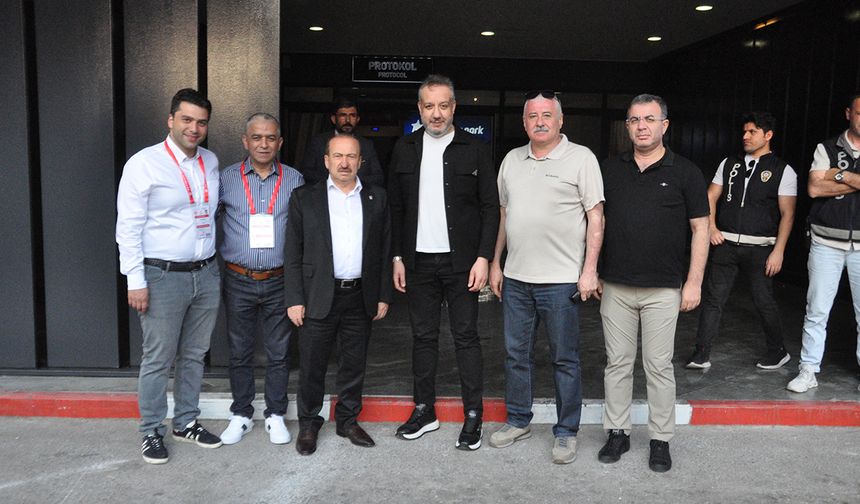 Dostluk mesajları verdiler