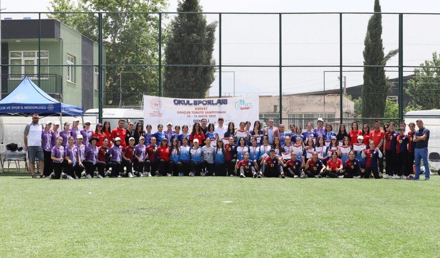 Nizip Spor Lisesi’nden çifte başarı