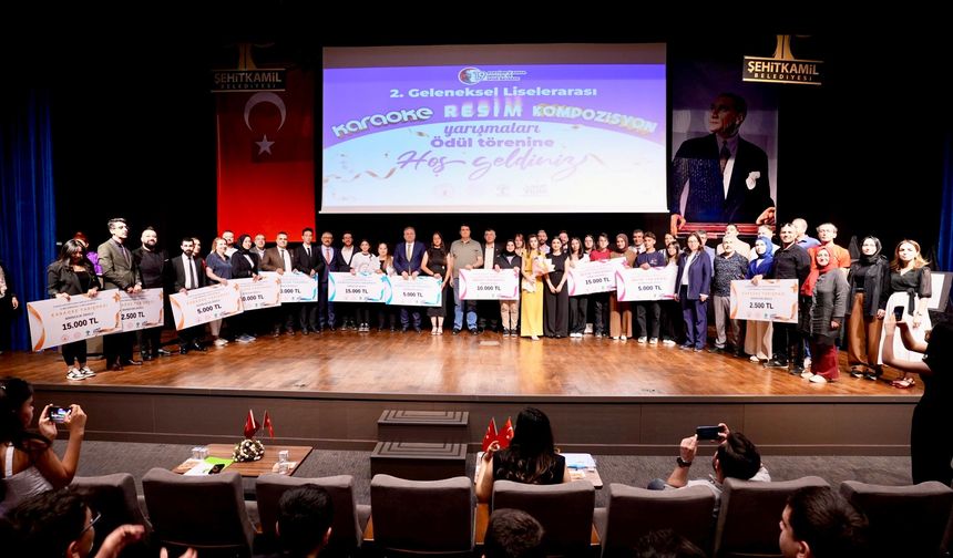 Başarılı öğrencilere ödül