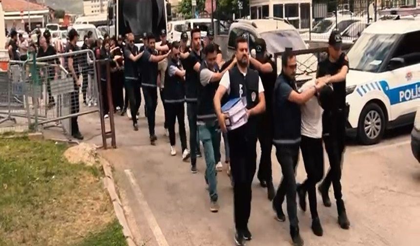 Fuhuş operasyonunda mağdur kadınlar kurtarıldı