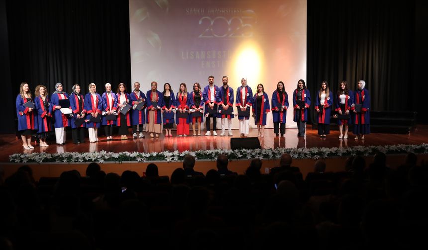 SANKO Üniversitesi’nde mezuniyet coşkusu