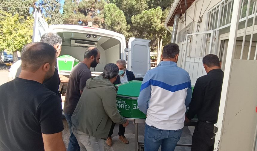 Gaziantep’te trafik kazasında acı bilanço: 2 ölü, 1 yaralı