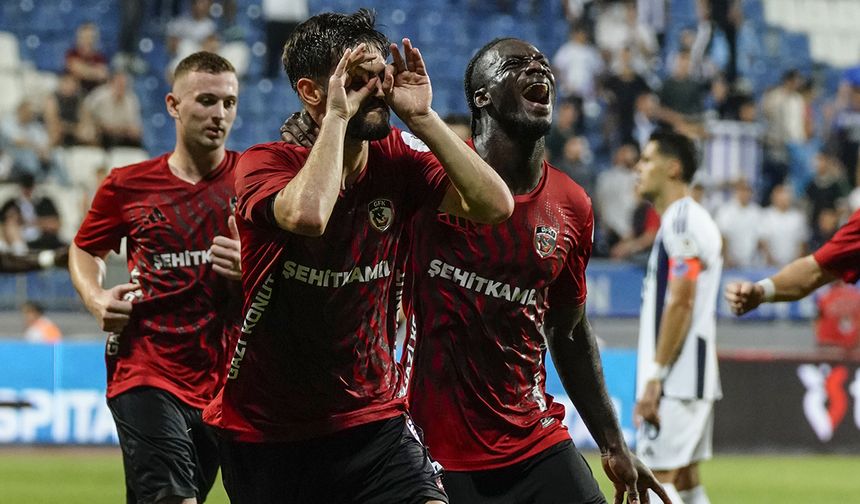 Burak Yılmaz farkı
