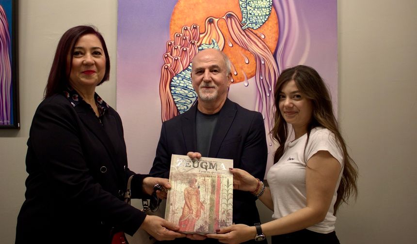 Yaşama Özdeş sergisi açıldı