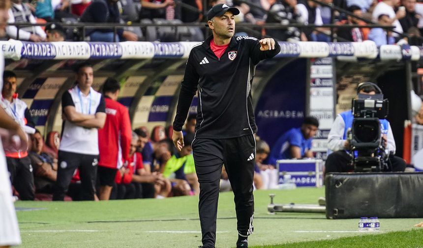 Burak Yılmaz memmun