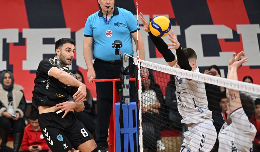 Filenin şahinleri evinde mağlup