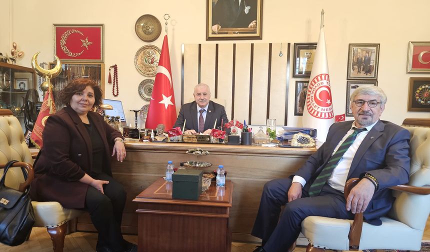 Cumhur İttifaki Hükümeti şehre yatırım yapıyor, ama bu müdür yönetemiyor