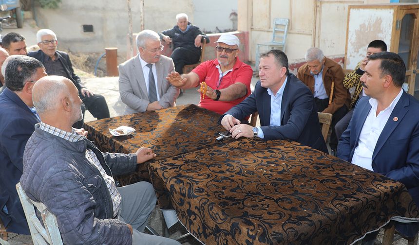 Her talep bizim için bir emirdir