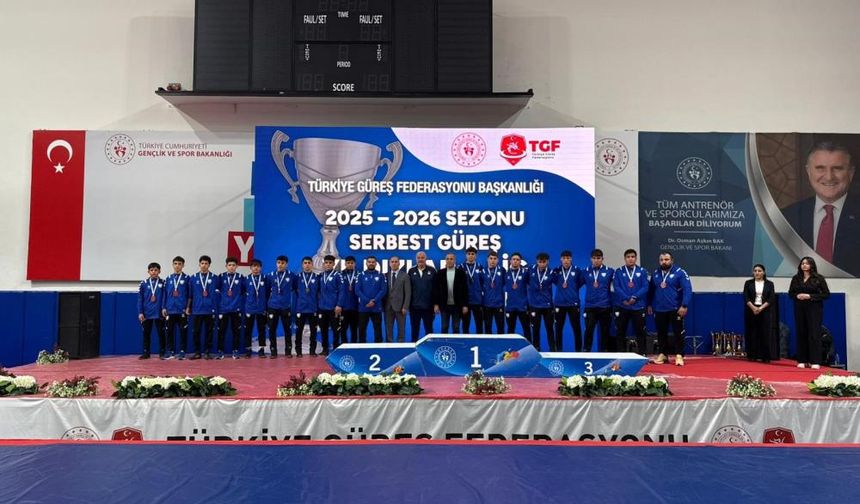 Şahinbey güreş takımı 2. oldu