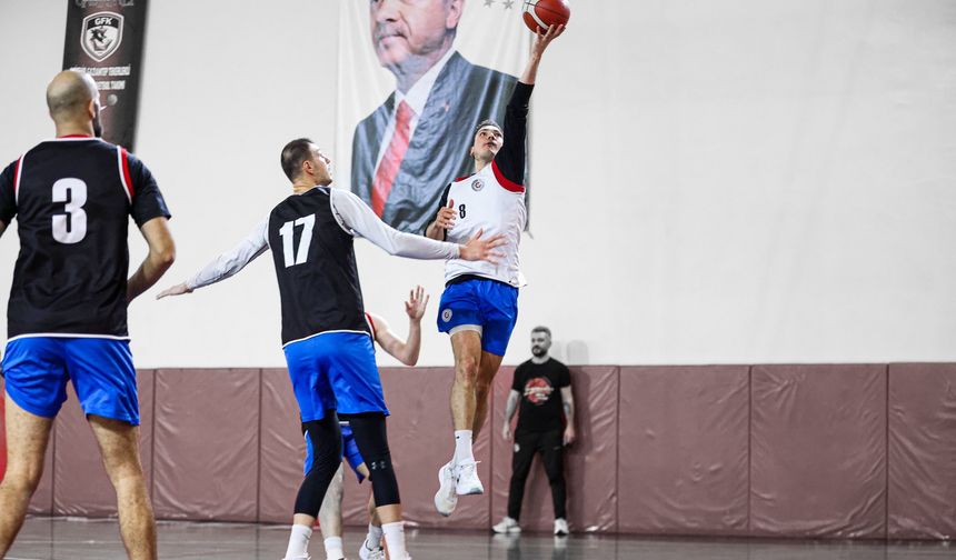 Basketbolcular Başkent yolcusu