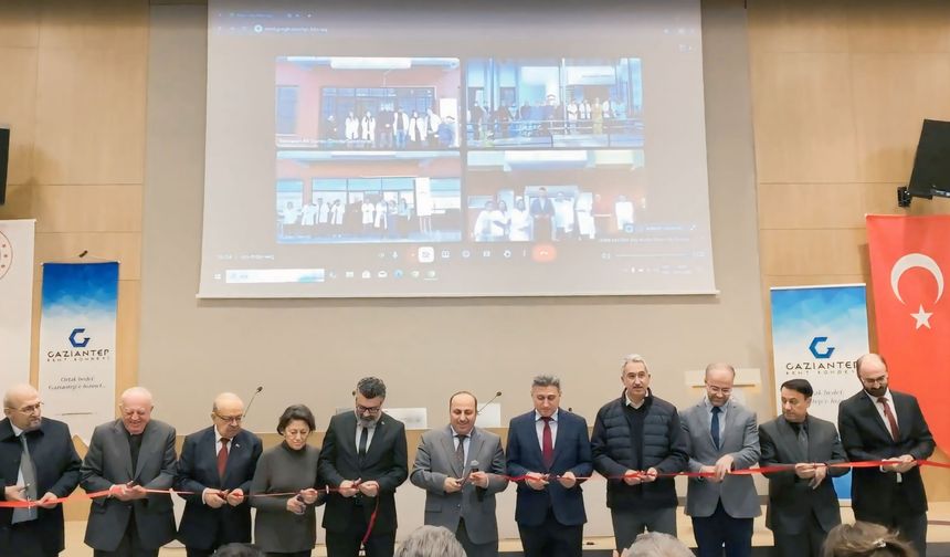 Sağlık kahramanları anıldı