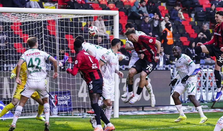 Kadir Sağlam 2 puanımızı çaldı