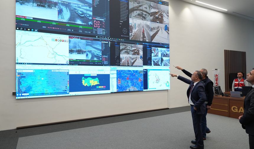 Vali’nin yağış mutluluğu